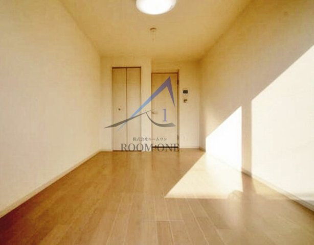 ピアコートＴＭ大泉学園壱番館の居間・リビング|洋室のお部屋です。