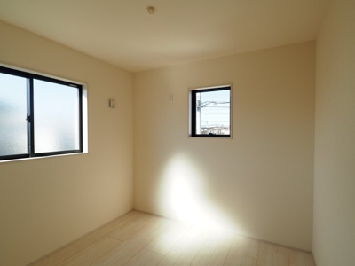 【洋室】 | Livele Garden.S　方木田前白家第2　1号棟 | ★内覧予約でブランド米2kg★