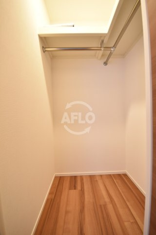 ファーストステージ京町堀レジデンスの収納|ファーストステージ京町堀レジデンス　ウォークインクローゼット