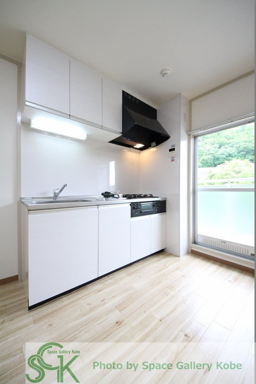 リバーサイド春日手のキッチン|※お部屋により仕様が異なる場合があります※