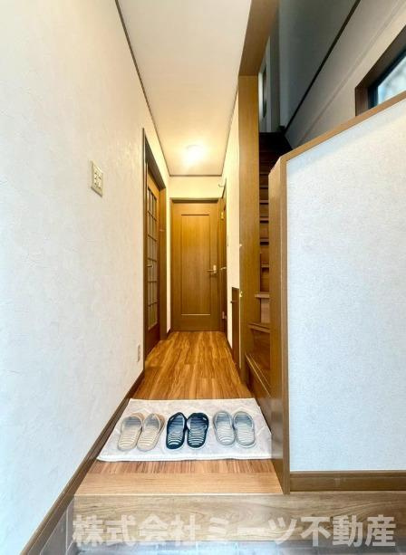 南上小阪　中古戸建　1980の玄関