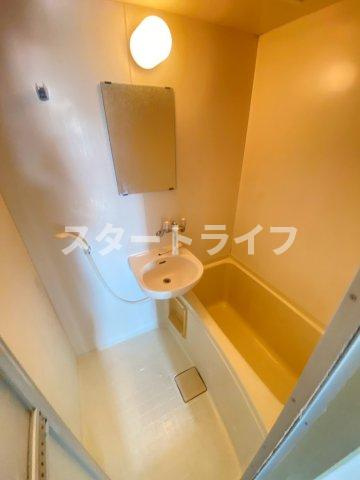 大阪市東淀川区東淡路５丁目の賃貸マンションの浴室