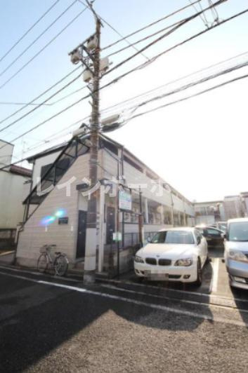 グランドコートの外観