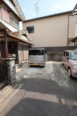 【駐車場】 | 堺市東区北野田戸建て