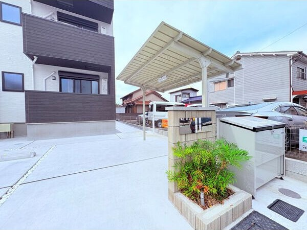 Cherim桜本町Legacyのエントランス|建物の内部です