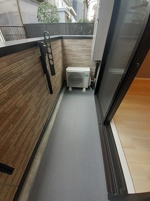 クローリス南柏のバルコニー