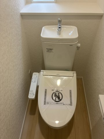 山陽小野田市南竜王町　第１-2号地のトイレ