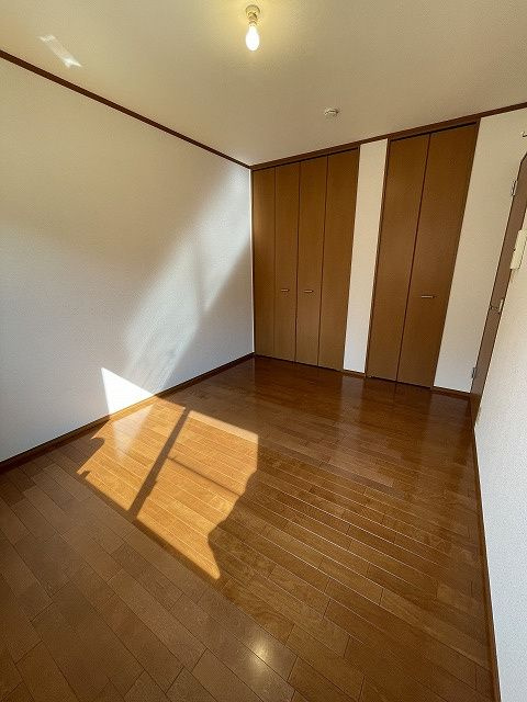 メゾン山口の寝室
