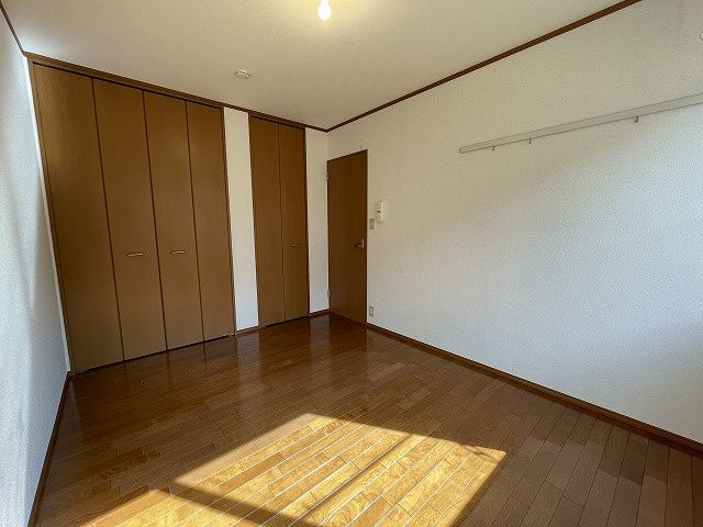 メゾン山口の寝室