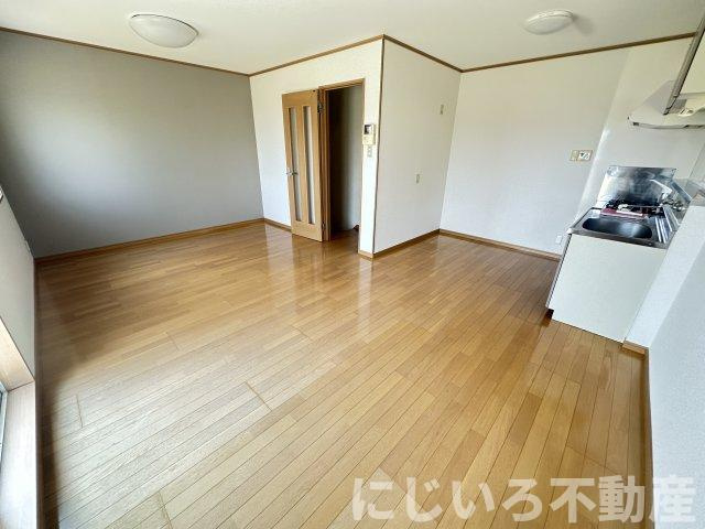 エスペランサハイツⅡの居間・リビング