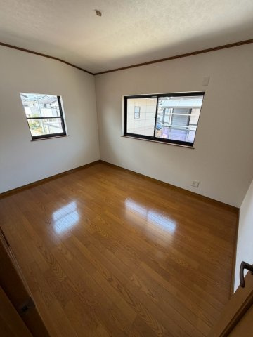 丸亀市川西町南　リフォーム戸建物件の洋室