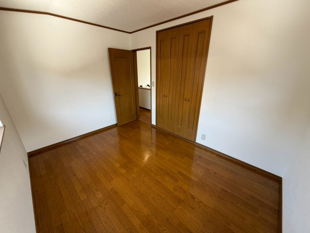 丸亀市川西町南　リフォーム戸建物件の洋室