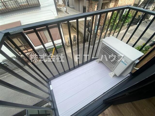 二和壱番館のバルコニー