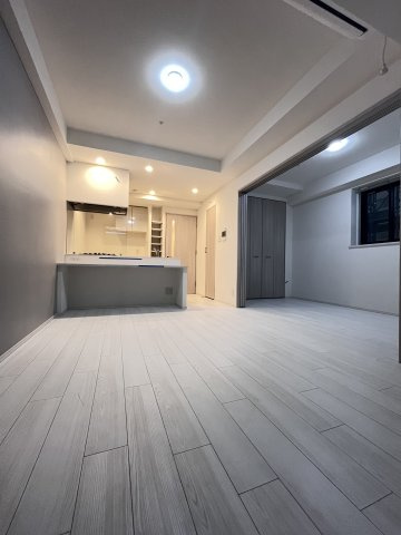 大阪市都島区内代町１丁目の賃貸マンションの居間・リビング