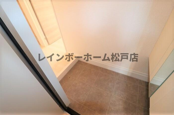 仲介手数料（賃料の1.10ヵ月）の50％OFF対象物件！の玄関