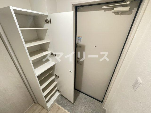 KEIAI RESIDENCE 新柏Ⅲの玄関