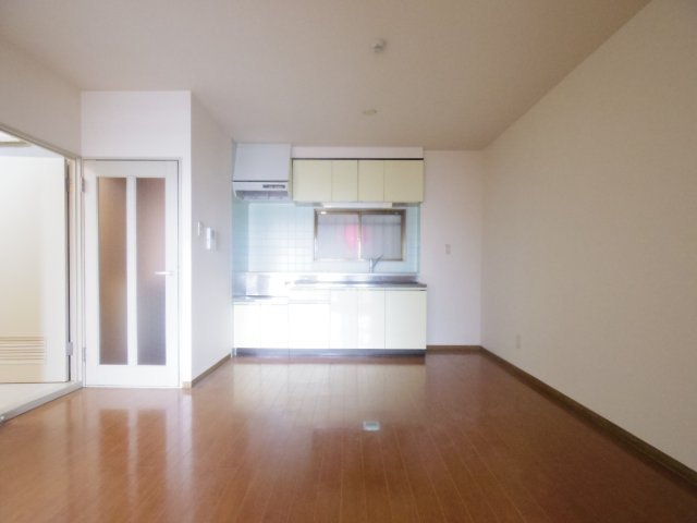 マンションニューフォレストの居間・リビング