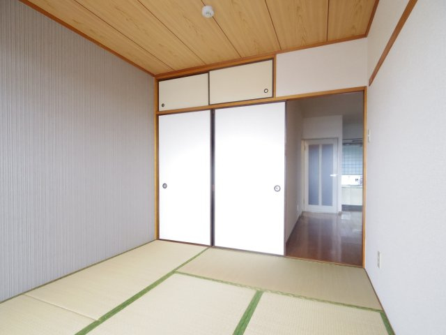 マンションニューフォレストの内装