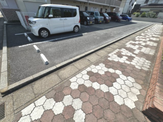 【駐車場】 | 高砂ハイツ上柴西