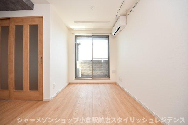 プルーム中原東の居間・リビング