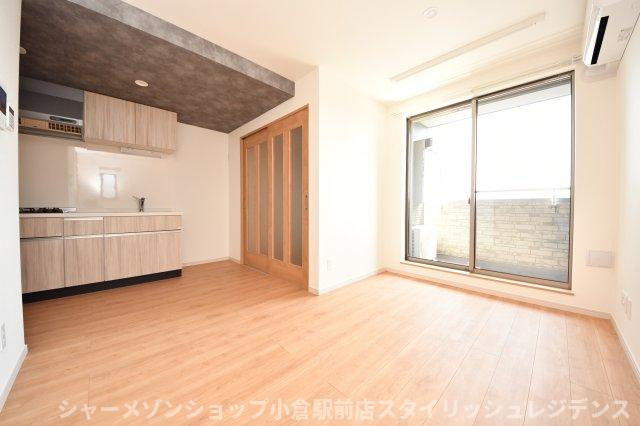 プルーム中原東の居間・リビング