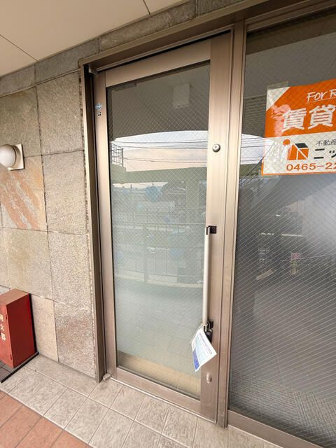 プリムローズ２１の玄関