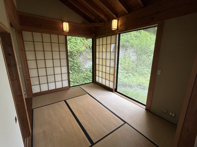伊豆市　小下田のキッチン