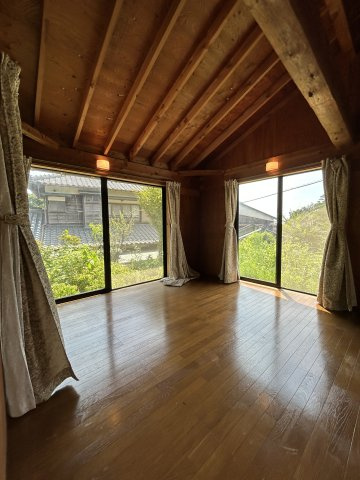 伊豆市　小下田の洋室