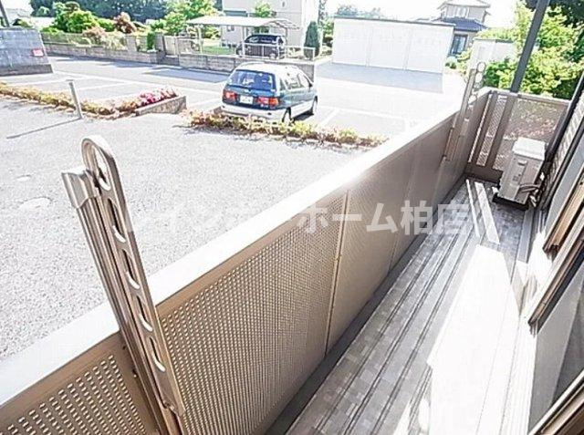 特典：仲介手数料が無料です!!のバルコニー|※別部屋参考写真。