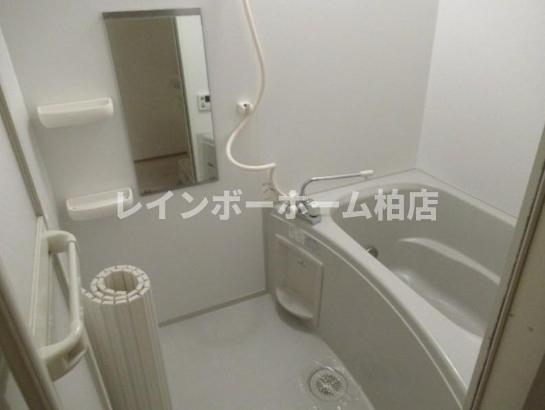特典：仲介手数料が無料です!!の浴室|※別部屋参考写真。