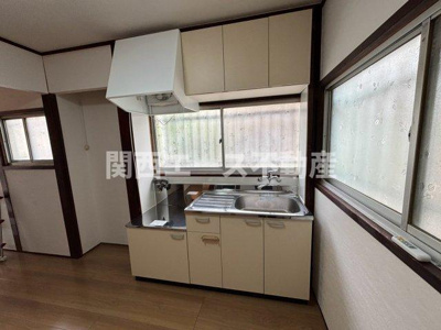  | 鷹殿町貸家