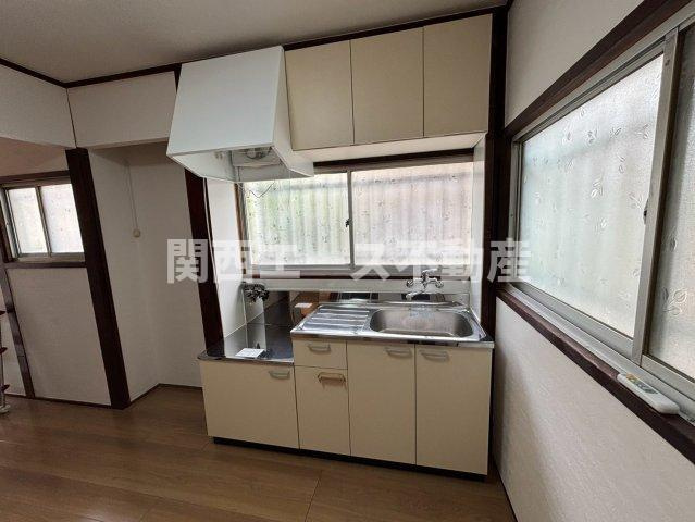  | 鷹殿町貸家