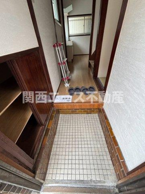 【玄関】 | 鷹殿町貸家