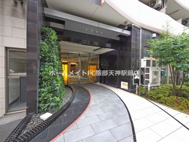 ミュプレ北浜EASTのエントランス