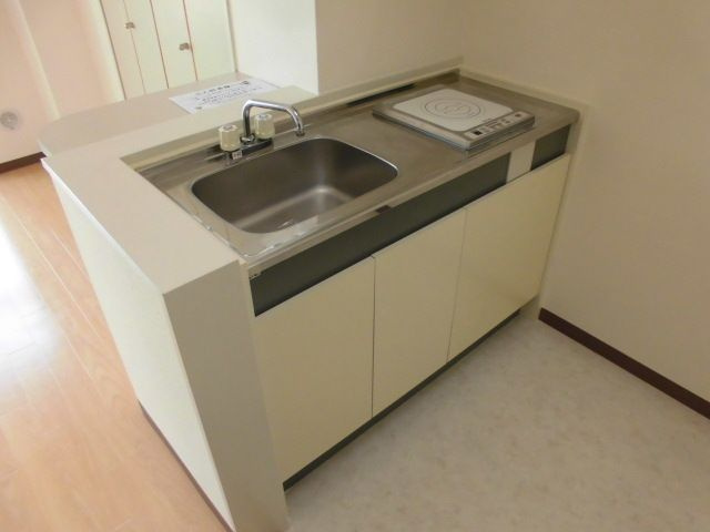 市川プラザのキッチン