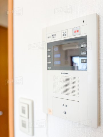 クオリアけやき通りのセキュリティ|TVインターホン付きで安心です★