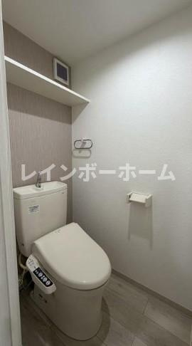 ソフィア・レオのトイレ