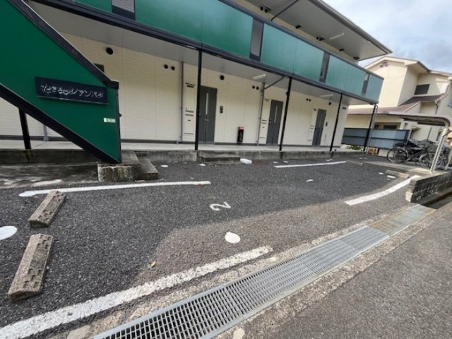 セジュールアンバタの駐車場|駐車場