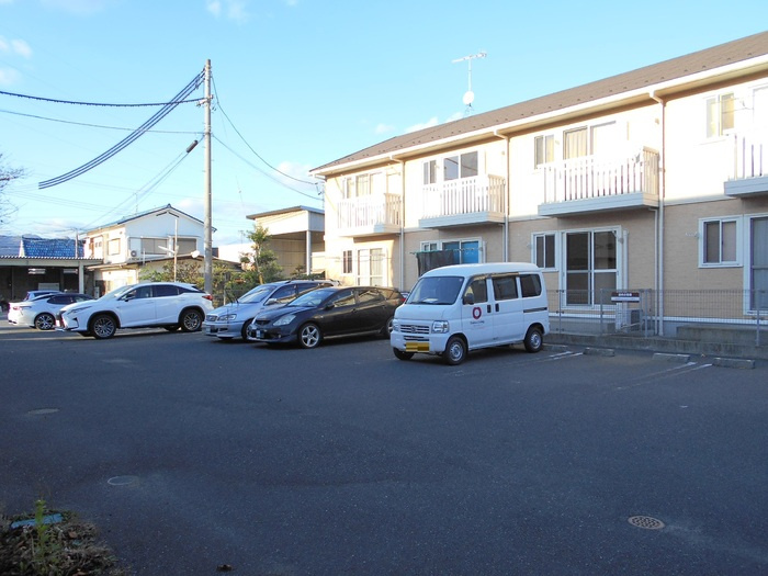 サニーはうすの駐車場|駐車場