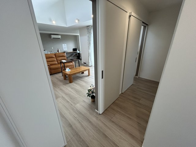 高崎市日高町の中古一戸建の居間・リビング