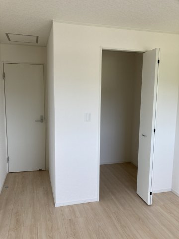 山陽小野田市南竜王町　第１－３号地の収納