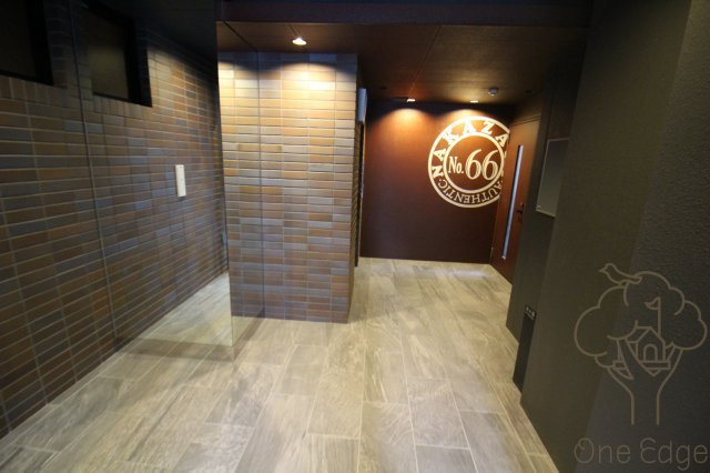 NAKAZAKI No.66のロビー