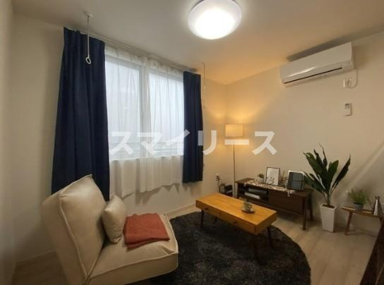 KEIAI RESIDENCE 新柏Ⅲの居間・リビング
