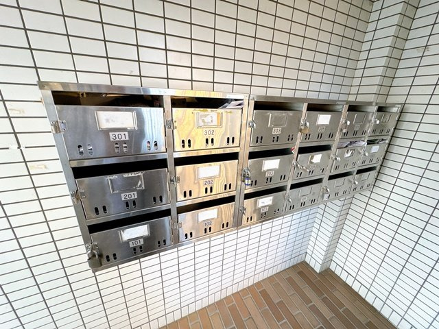【その他共用部分】 | ホワイティ18