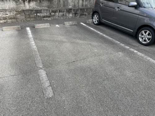 グリーン８の駐車場