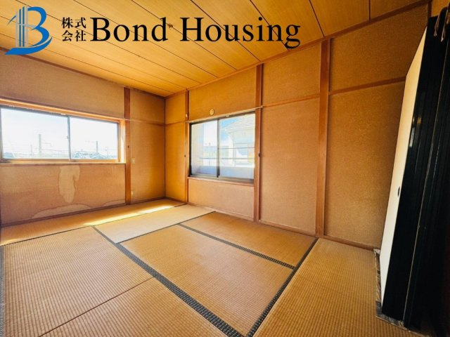南向きにつき陽当たり良好　大久保町八木　中古戸建の和室