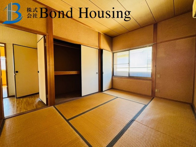 南向きにつき陽当たり良好　大久保町八木　中古戸建の和室