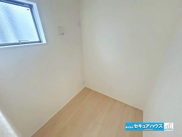【同施工物件ご案内可能】大府市朝日町2丁目　全3棟の外観パース|【1号棟外観パース】
■株式会社　セキュアハウス■
住宅ローンに強く、知識、経験豊富なスタッフ在籍
お客様に寄り添い、ご成約後もサポート致します。　　　　　　　　　　　　　　　　　　　　　　　　　　　
