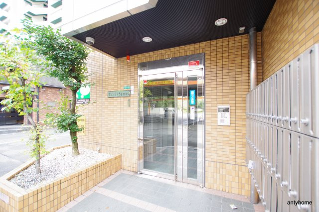 マンションスムス　仲介手数料無料のエントランス