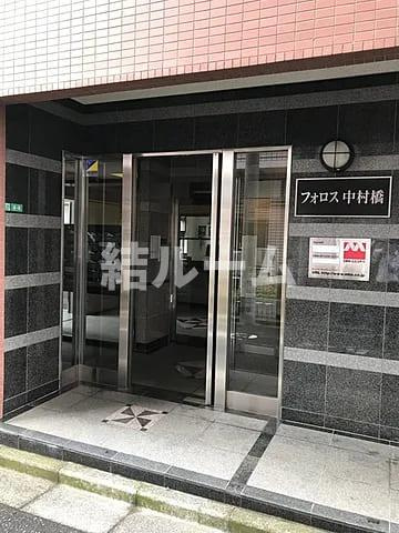 練馬区向山１丁目の賃貸マンションのエントランス